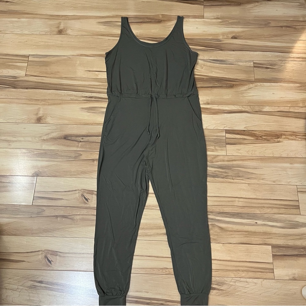 Commando Butter Tank Lounge Jumpsuit in Basil Green Size XL Made In USA